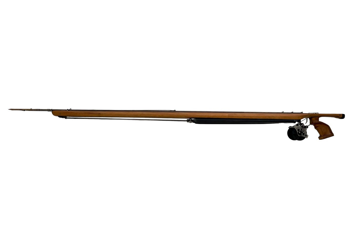 Side view of the AVE 130 invert roller speargun