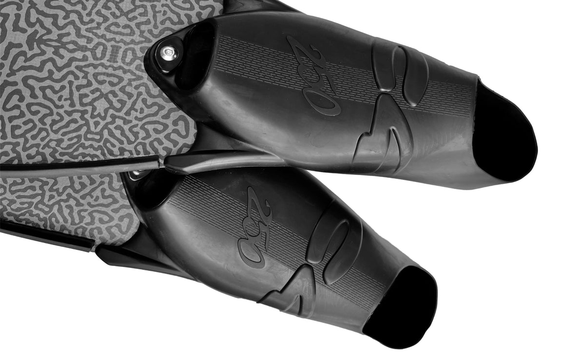 C4 250 foot pocket on HOPU Carbon Fiber Fins Black Edition