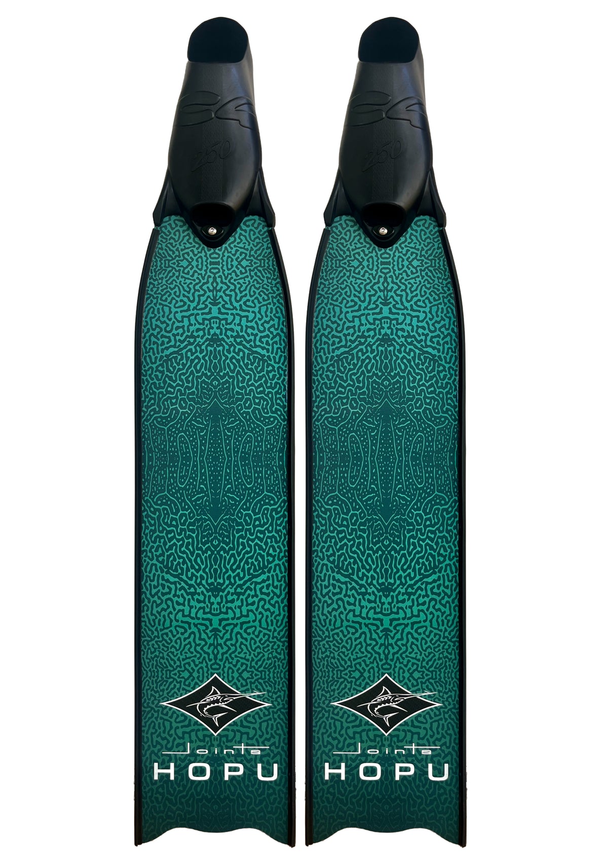 Carbon fiber blade of the HOPU Reef Edition fins